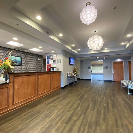 Best Western Smithfield Inn Eksteriør billede